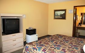 Lake Palestine Motor Inn 2*